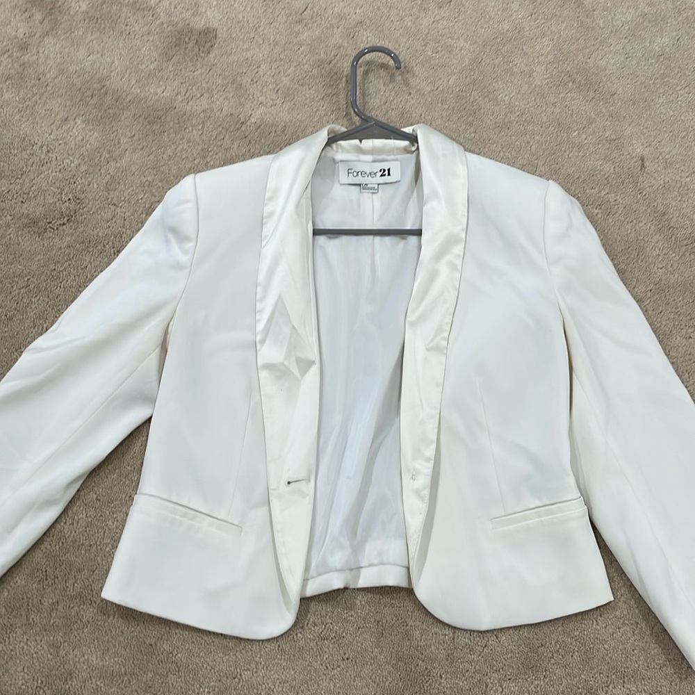 White cropped blazer size large